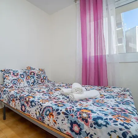 Apartment Est 22-amplio En Pleno Centro Junto Al Mar, Wifi Fibra, Parking