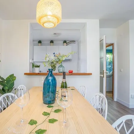 Est 22-amplio En Pleno Centro Junto Al Mar, Wifi Fibra, Parking *