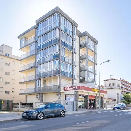 Est 22-amplio En Pleno Centro Junto Al Mar, Wifi Fibra, Parking * Roses